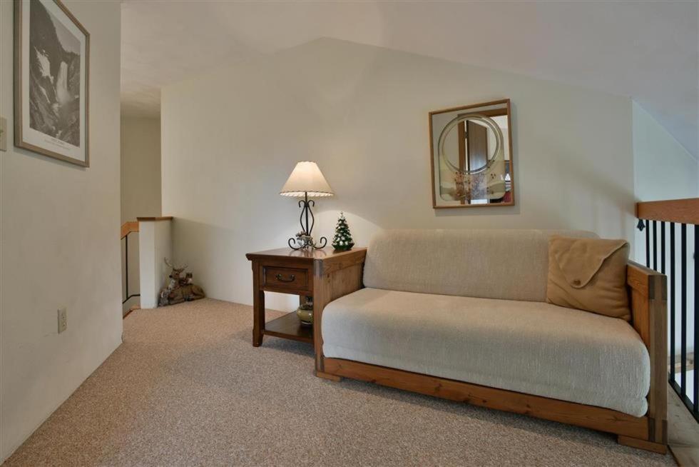 Seven Springs 3 Bedrooms Premium Condo, In Out Apartment Champion
